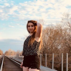 Meet your Posher, Kaitlynn